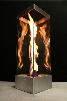 Lagrge outdoor portable fire in glass feature with swirling fires